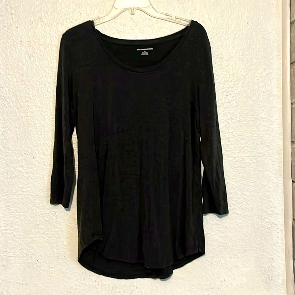 Amazon Essentials gray long, sleeved blouse, size medium